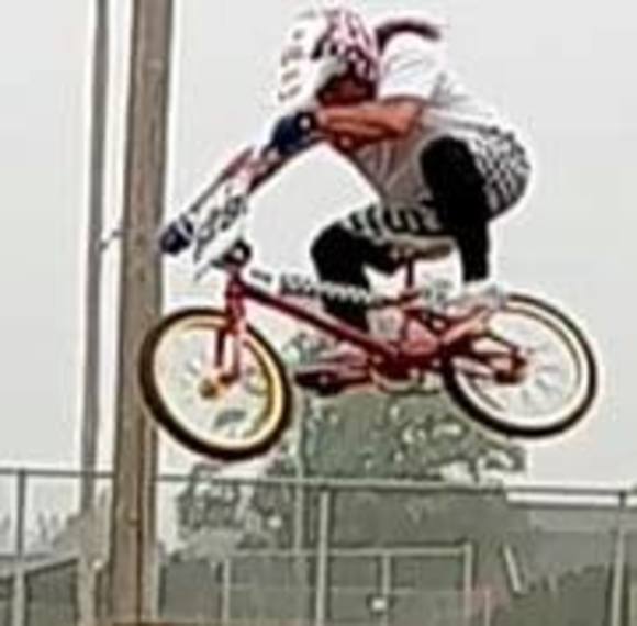 Meet your Posher, Cashy - Picture 1 of 1